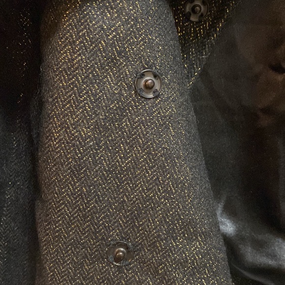 DIMRI Black and Gold Sparkly Short-Sleeve Blazer - Picture 4 of 6